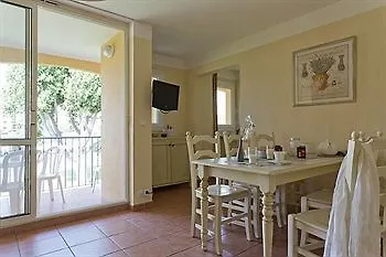 Pierre & Village Club Cannes 3*